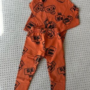 Orange Skull Print Outfit